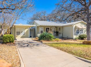 110 Beverly Drive, Fredericksburg, TX 78624