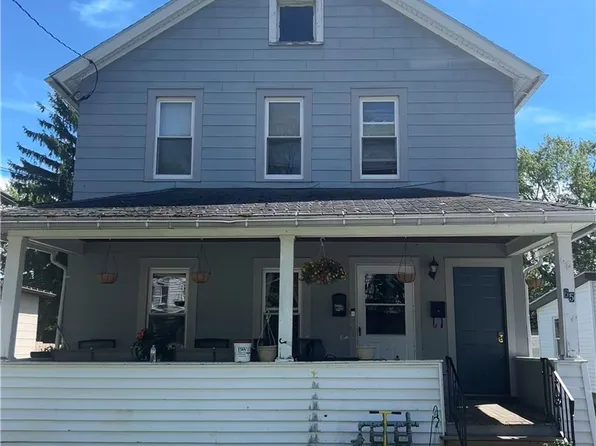 65 Cleveland Ave, Fredonia, NY 14063