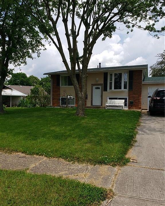 1st image of 920 Corvette Ave