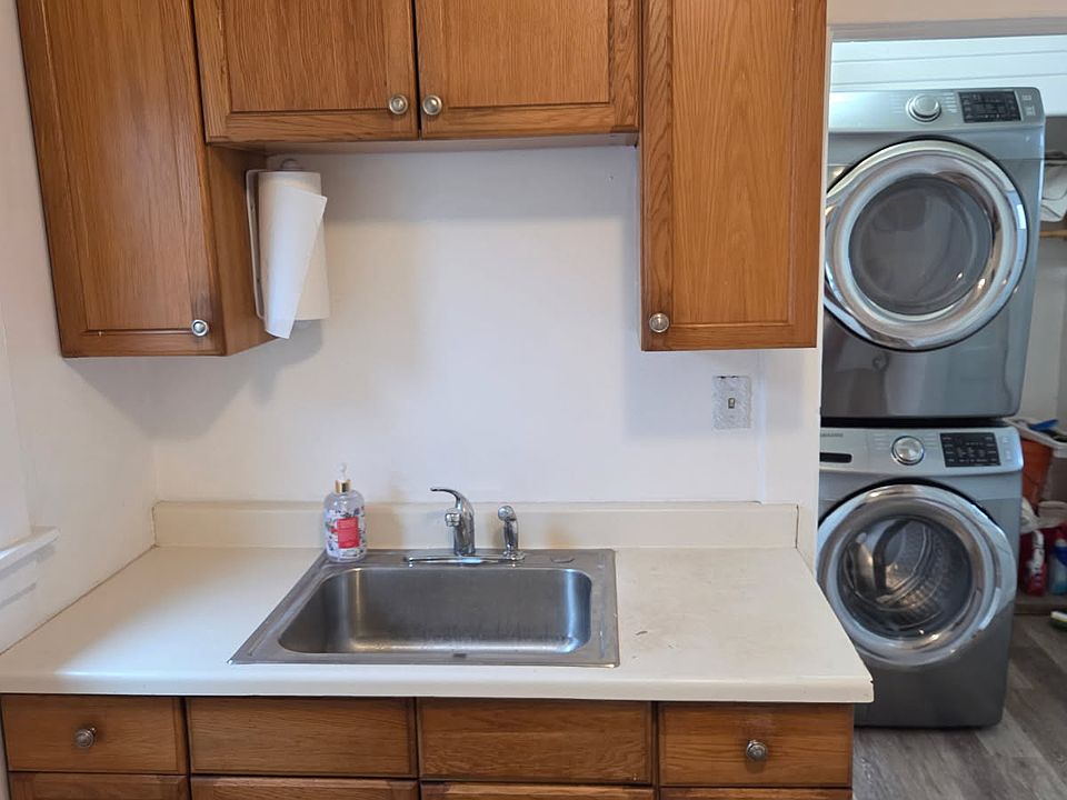 1st image of 1107 S Evans St
