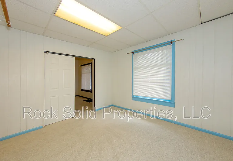 1216 Talbot Ct — Photo 14