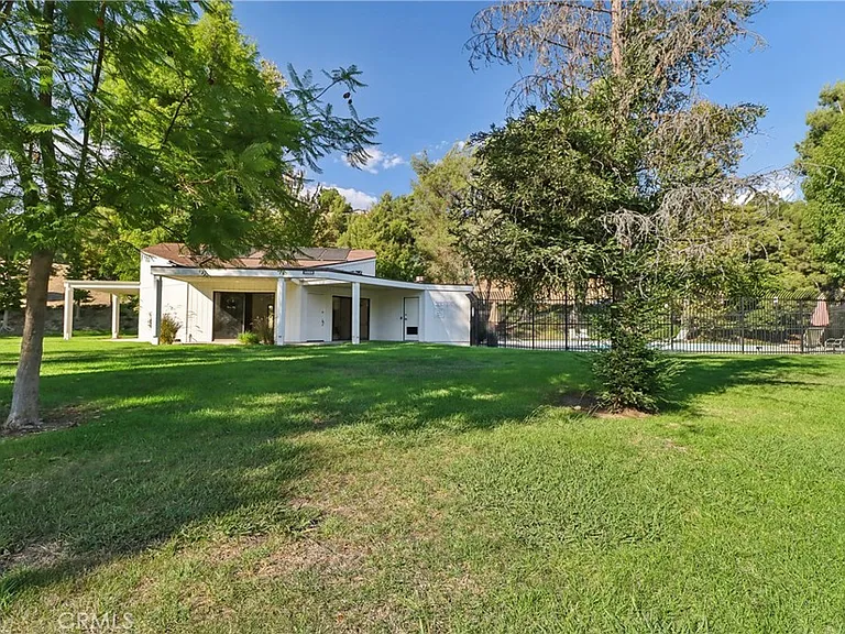 14913 Campus Park Dr #C — Photo 18