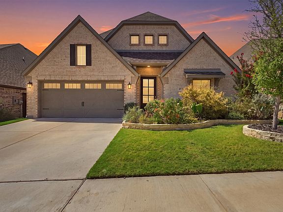 2nd image of 5640 Pradera Rd