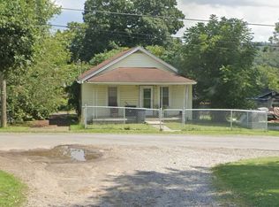 188 Bowles Ave, Crab Orchard, WV