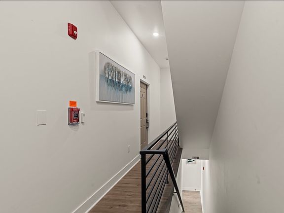 5th image of 3220 Germantown Ave #B