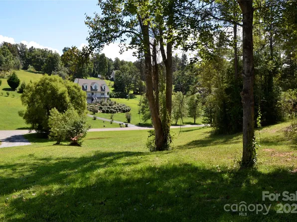 63 Ivy Meadows Dr #21, Weaverville, NC 28787