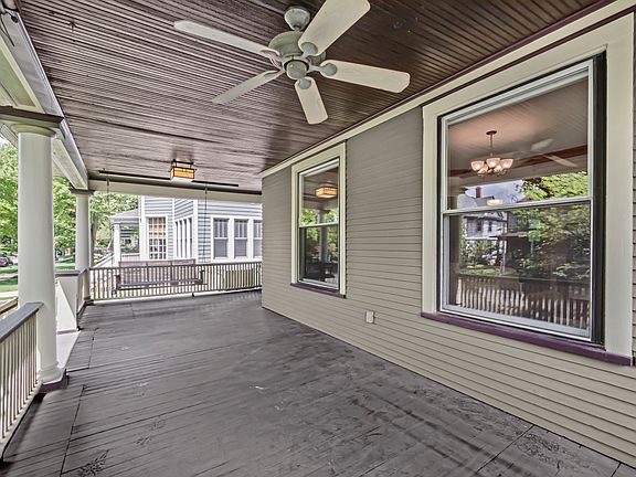 3rd image of 240 S Grove Ave
