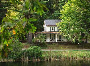 120 Hidden Hollow Ln, Stroudsburg, PA 18360
