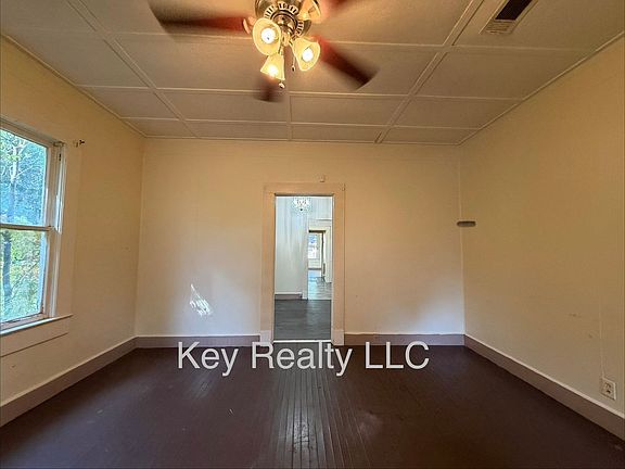 2nd image of 114 Cottage St
