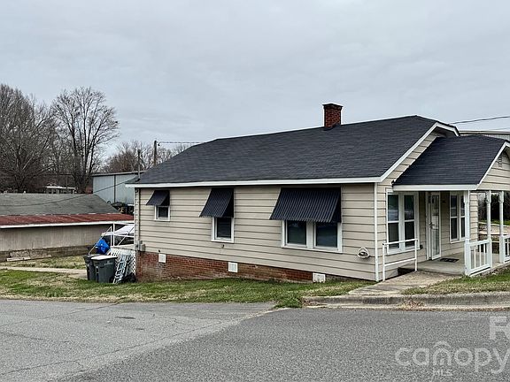 4th image of 2001 Lane St