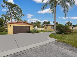 11360 Hunting Rd, Bonita Springs, FL 34135