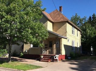 105 E Arch St, Marquette, MI 49855
