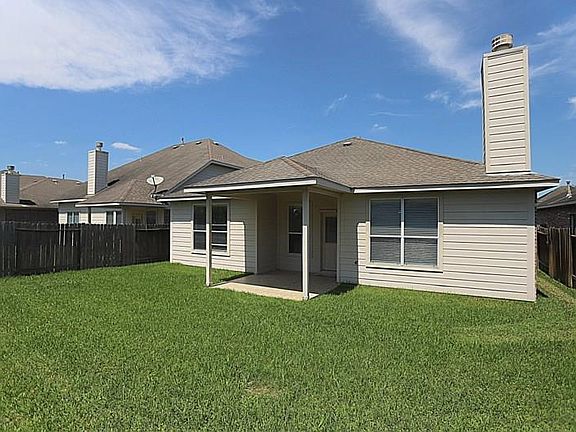 3rd image of 25315 Calico Woods Ln