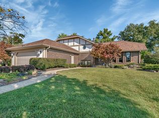8134 Uxbridge Dr, Orland Park, IL 60462
