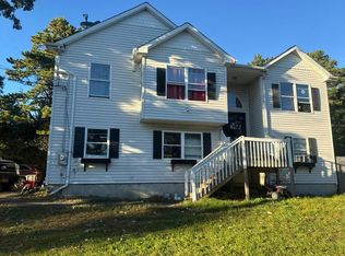 3 N Cozine Rd, Manorville, NY 11949