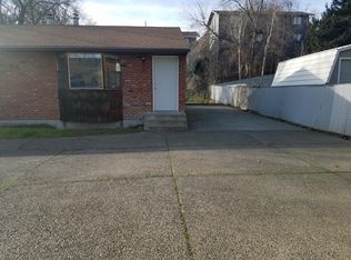 701 NW 3rd Dr APT B, Pendleton, OR 97801