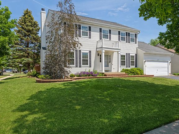 2nd image of 3825 Peartree Dr