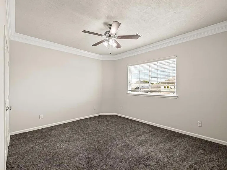 4907 Leamathew St — Photo 20