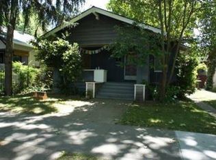 2412 D St, Sacramento, CA 95816