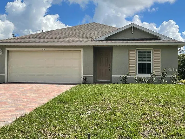 456 Macarthur Dr — Photo 1
