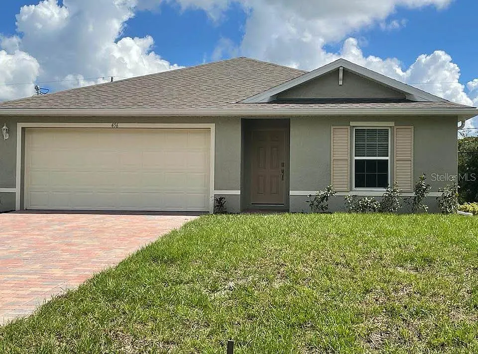 456 Macarthur Dr