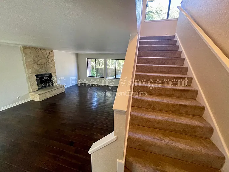 1339 David Ave — Photo 20