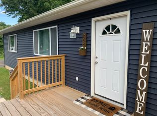 83 Freidlander Dr, Kerhonkson, NY 12446