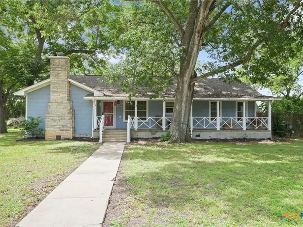1320 W San Antonio St, Lockhart, TX 78644