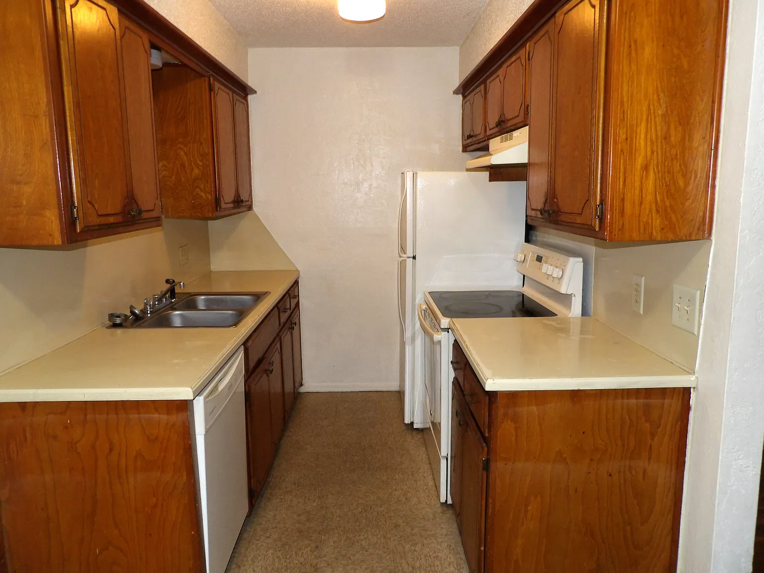 6403 NW Oak Ave — Photo 4