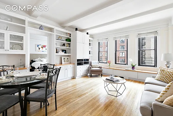 Sold by Compass | media 9