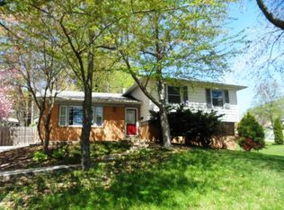 7900 Brompton St, Springfield, VA 22152