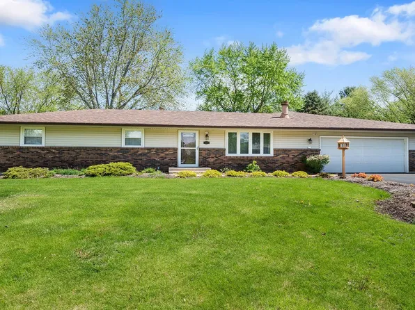 4364 Ordway Dr, Rockford, IL 61109