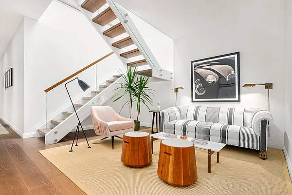 Sold by Compass | media 9