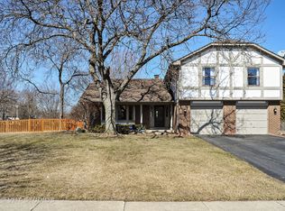 3087 Parkside Dr, Highland Park, IL