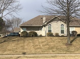 11356 S Pflumm Rd, Lenexa, KS 66215