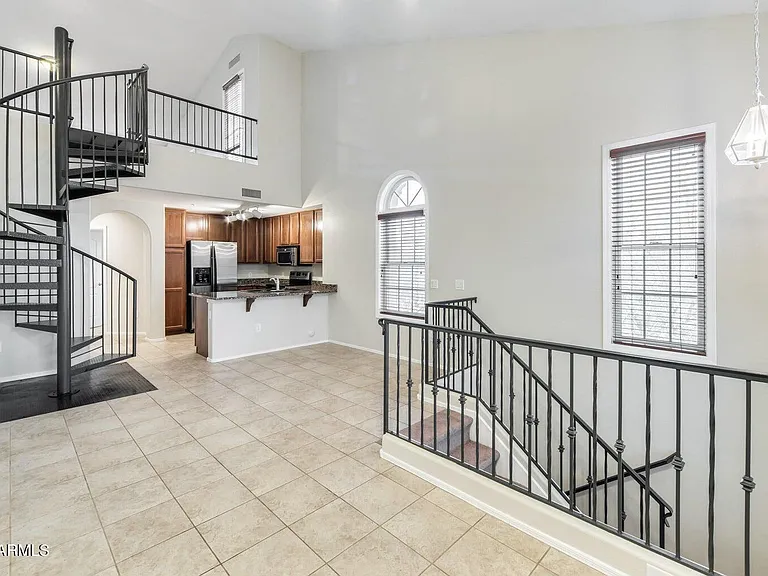 2634 S Alpine Dr — Photo 7