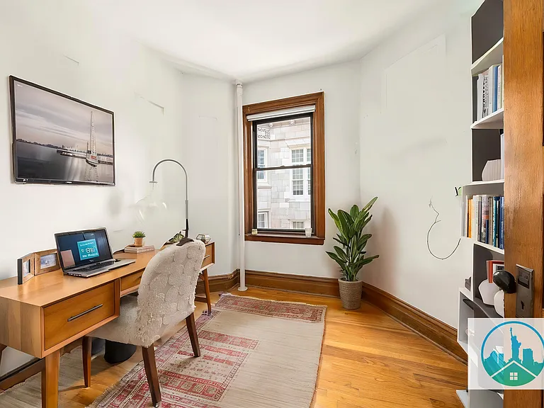 170 W 89th St #4D — Photo 4