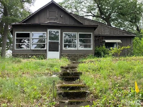 352 Ems W17 Ln, North Webster, IN 46555