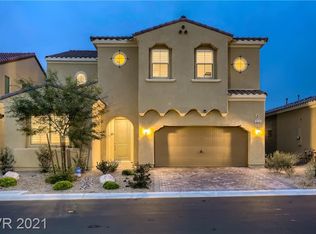 1076 Whitworth Ave, Spring Valley, NV 89148