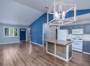 128 Ledgewood Dr, Bigfork, MT 59911