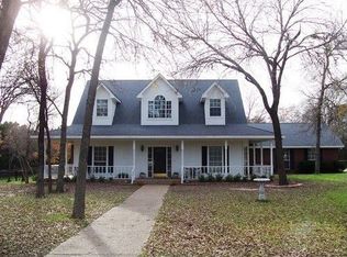 259 Indian Hill Ln, China Spring, TX 76633