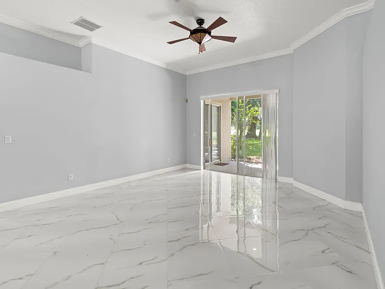 10212 Hart Branch Cir — Photo 8