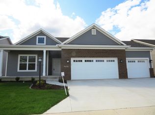 3903 Liberty Cir, Champaign, IL 61822