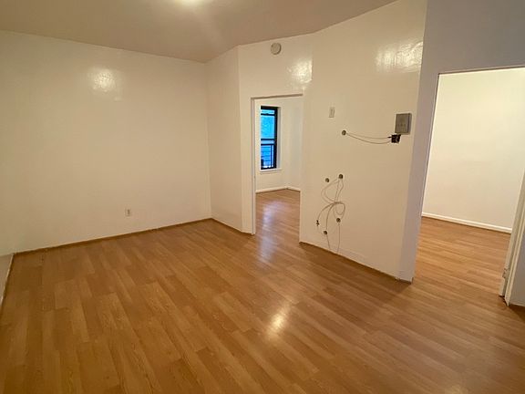 2nd image of 274 S 2nd St #5A