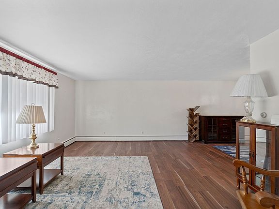 4th image of 3109 Briarcliff Ave