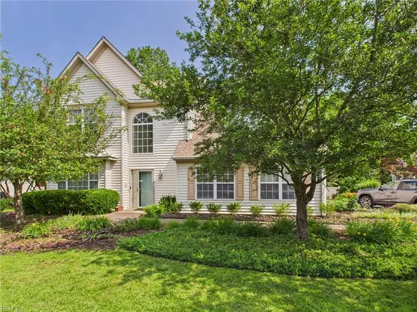 2909 Drum Point Cres, Chesapeake, VA 23321