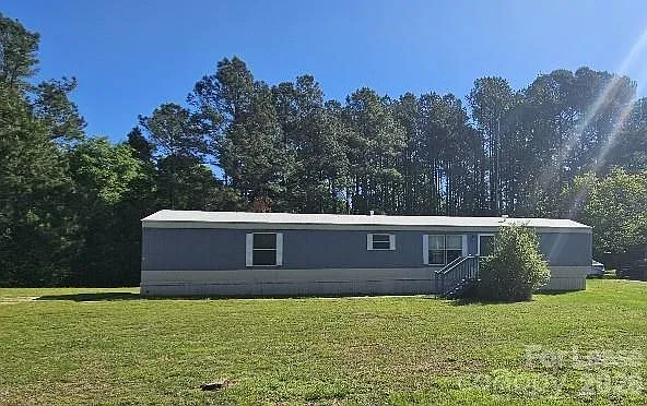 2935 Cedarvale Rd