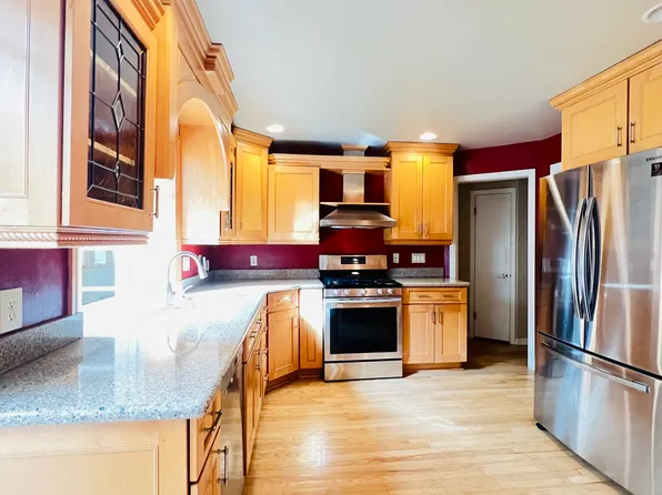 339 Fairfax St, Denver, CO 80220