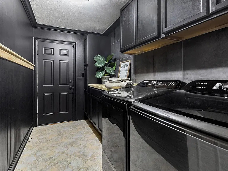 3175 Border Creek Rd — Photo 33