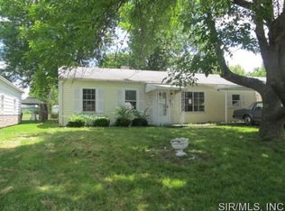 516 Saint Paul Dr, Cahokia, IL